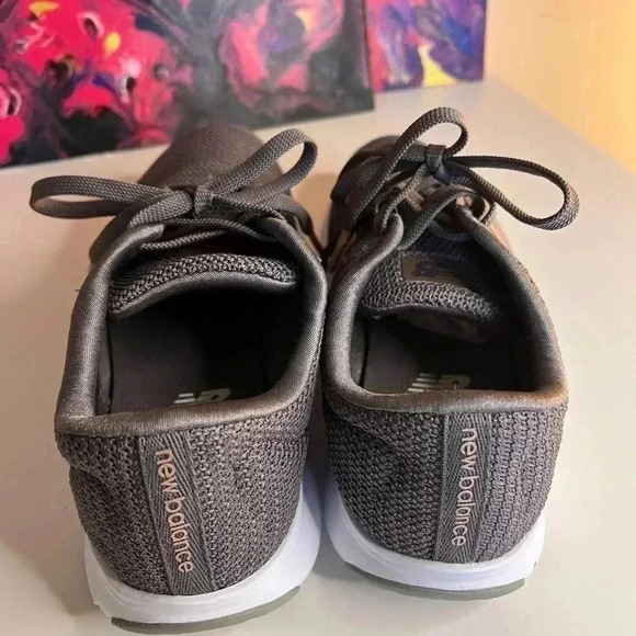 New Balance Sneakers - Picture 7 of 8